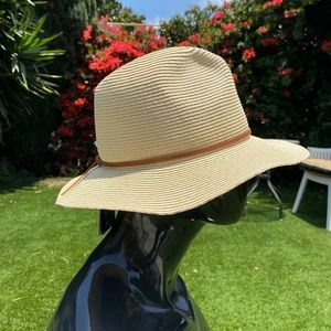 Brixton Wesley Straw Packable Fedora